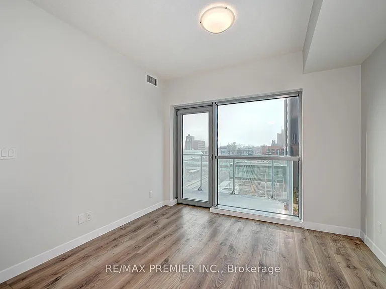 60 Frederick St #402 — Photo 4