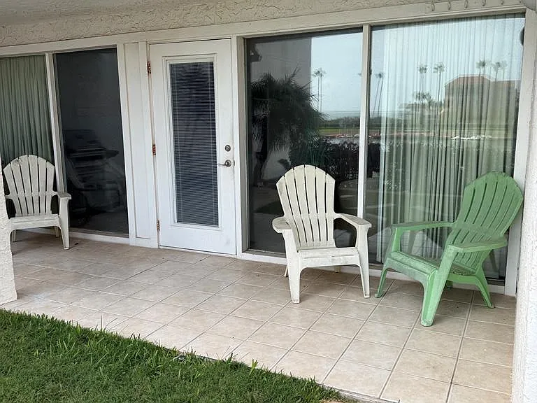 6201 Padre Blvd #102 — Photo 21