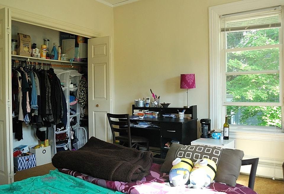 2nd image of 114 Bradford Rd