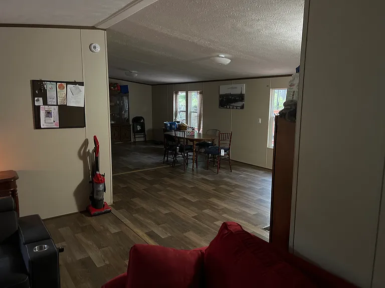 6005 Defoores St — Photo 9