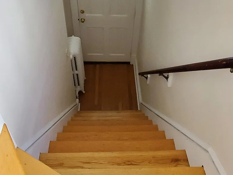 87 Homestead Ave #2 — Photo 22