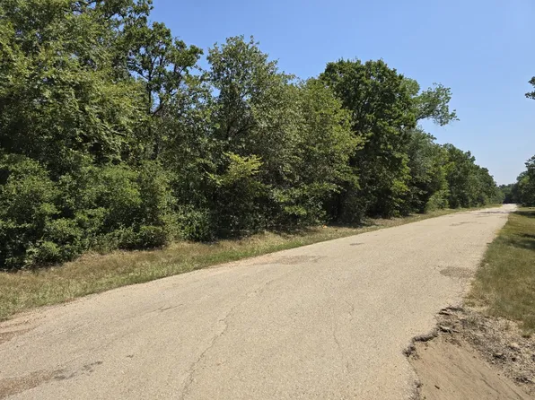 Brokenbow Dr, Mabank, TX 75156
