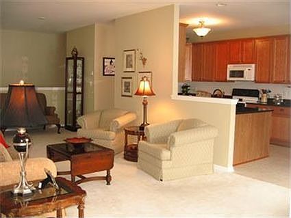 4th image of 9967 Prairie Knoll Ct