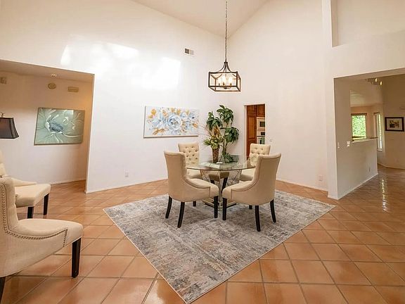5th image of 12615 Calle Charmona