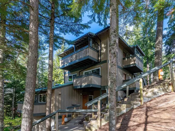 2101 Castle Dr #202, Whistler, BC V8E 0A6