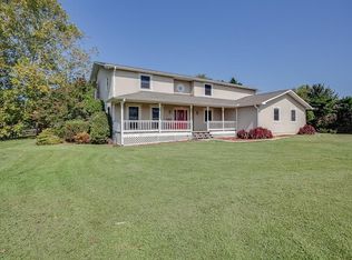 5550 Ranch Dr, Cumming, GA 30041