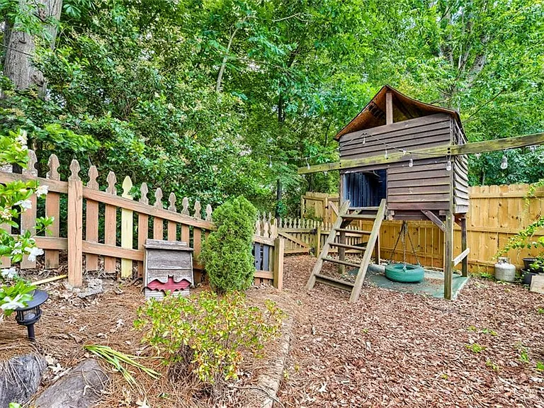 1617 Duncan Dr NW — Photo 42