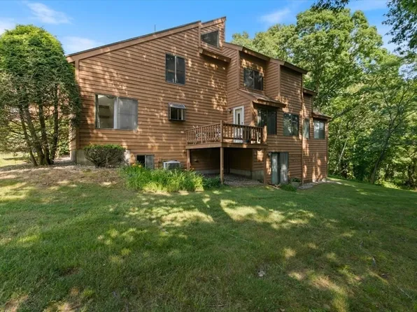 53 Clement Ct #53, Haverhill, MA 01832