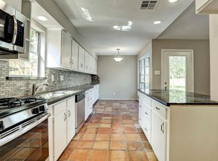 5926 Willowbend Blvd, Houston, TX 77096