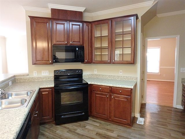 2nd image of 2068 Walden Way #0