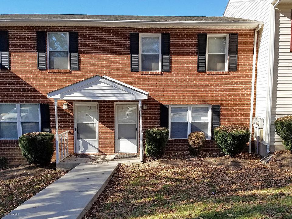 1st image of 211 Janie Ln