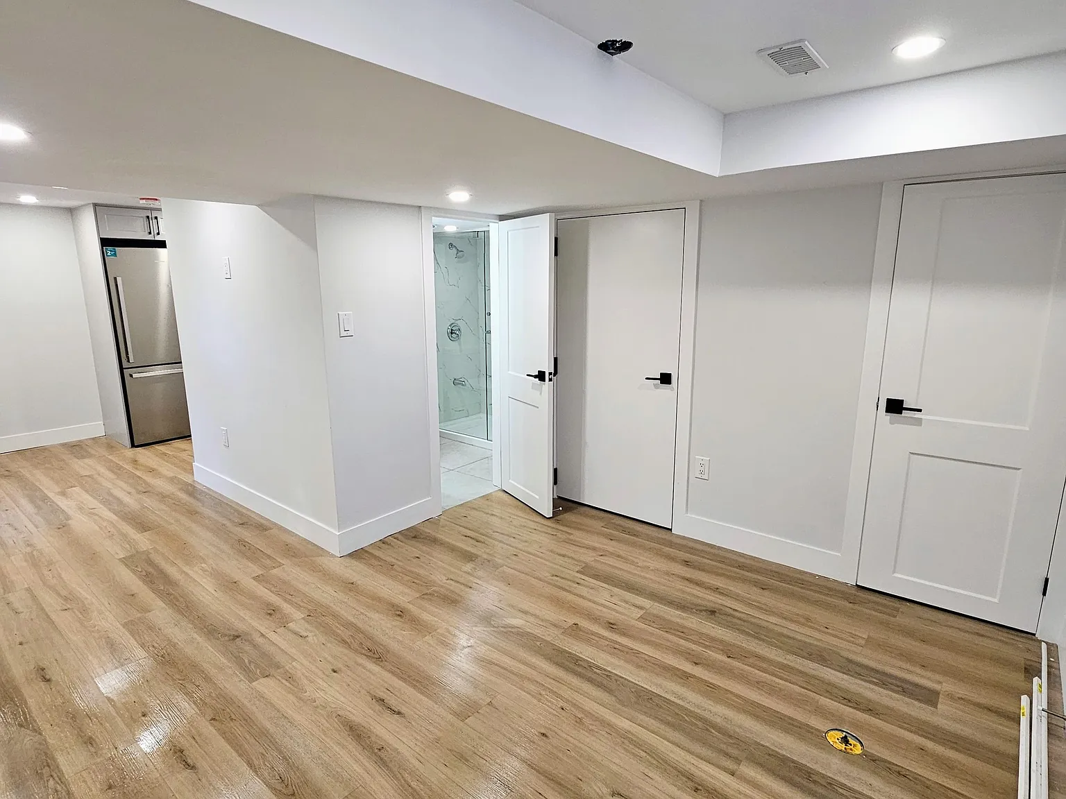 Studio, $1,450 — Photo 4