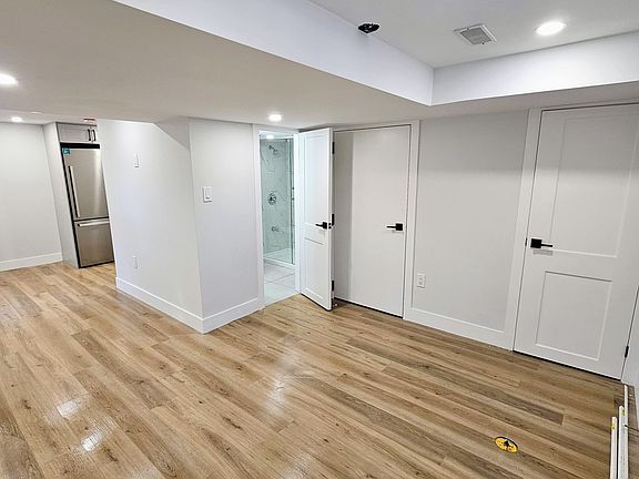 4th image of 47 Eastvale Pl
