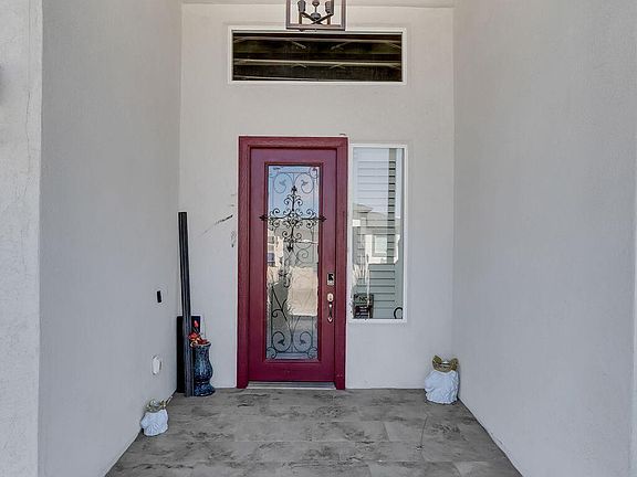 2nd image of 14724 Tierra Mirage Ave