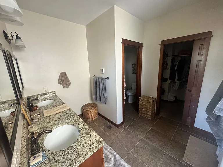 4791 Triumph St — Photo 8