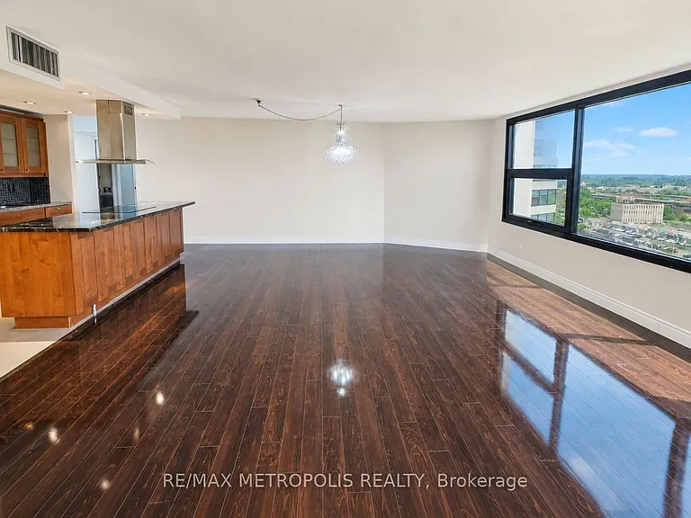 1300 Bloor St #1803 — Photo 3