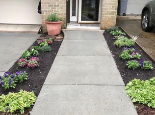 1537 Scandia Cir, Reston, VA 20190