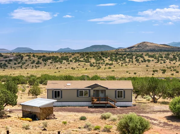 6792 S QUIVERO Road, Williams, AZ 86046