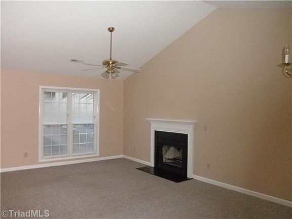 2nd image of 819 Banner Oak Ct