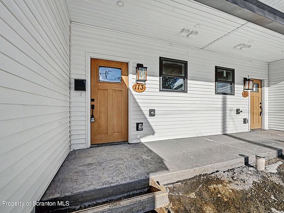 3rd image of 113 E Pine St