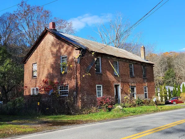 5575 Valley Rd, Oriskany, NY 13424