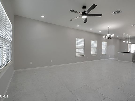 3rd image of 3824 Course