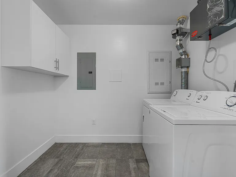3569 Dutch Village Rd — Photo 49