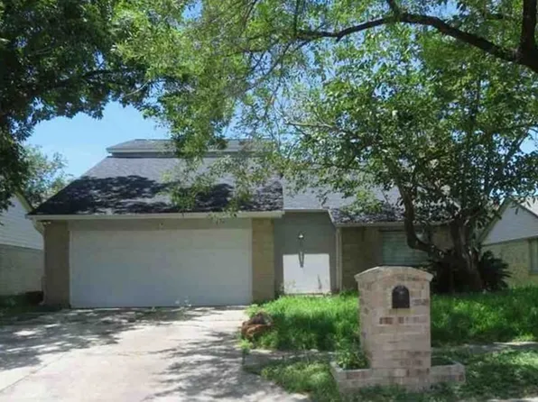 11910 Fork Creek Dr, Houston, TX 77065