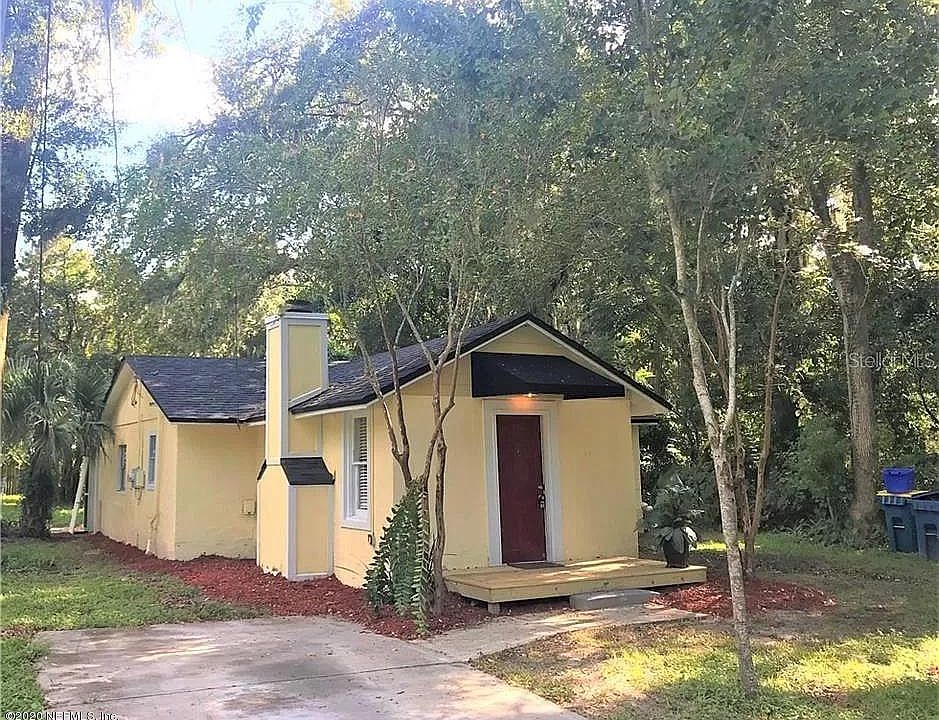 1st image of 7042 Arlet Dr