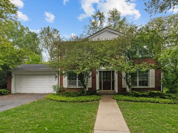 3227 River Falls Dr, Northbrook, IL 60062