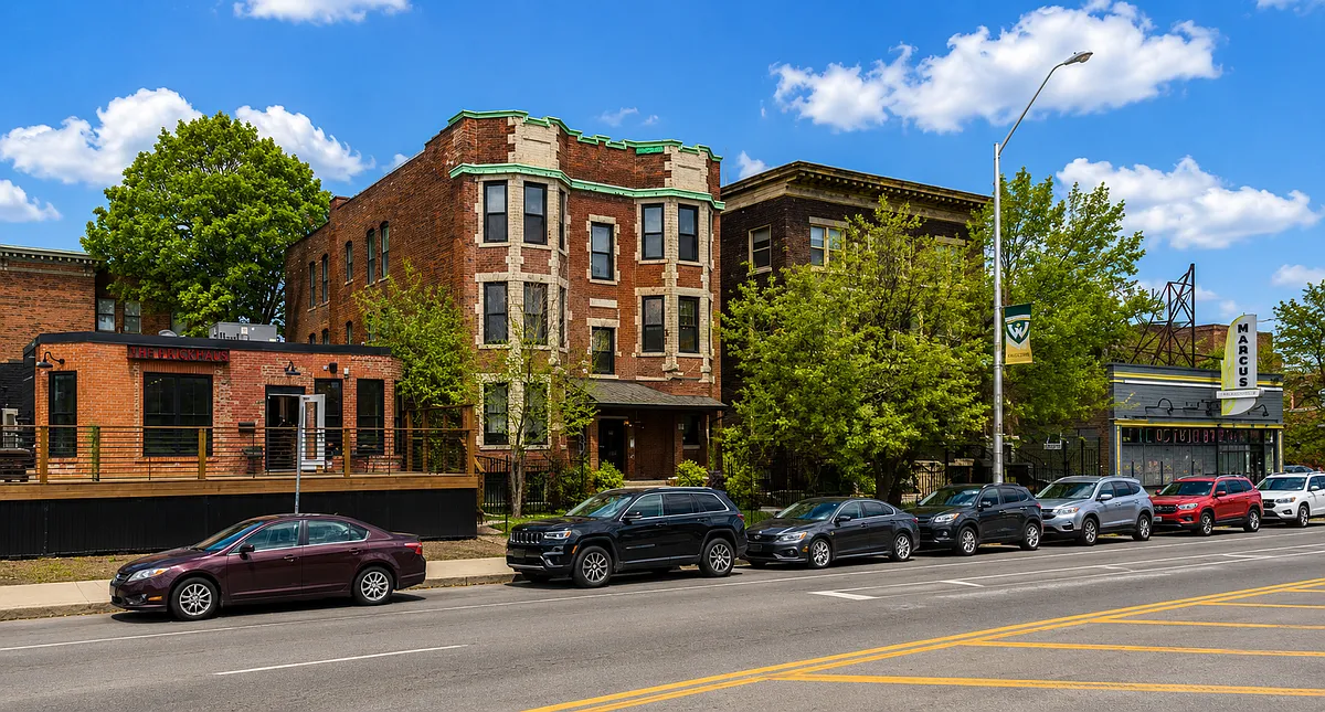 Building Photo - 4622 2nd Ave #2