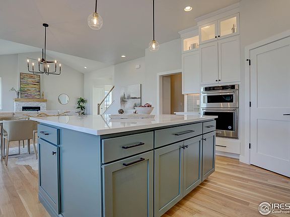 2nd image of 470 Muirfield Cir