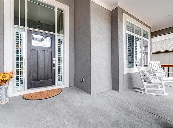 3rd image of 2409 W 180th St