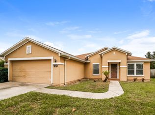 2273 Brian Lakes Dr E, Jacksonville, FL 32221