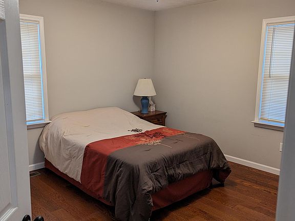 5th image of 3608 W 114th St