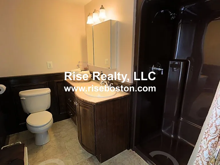 74 Georgia St #1 — Photo 10