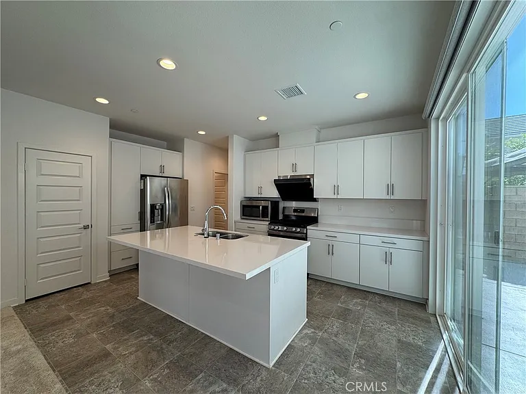 7018 Aloe Ln — Photo 8