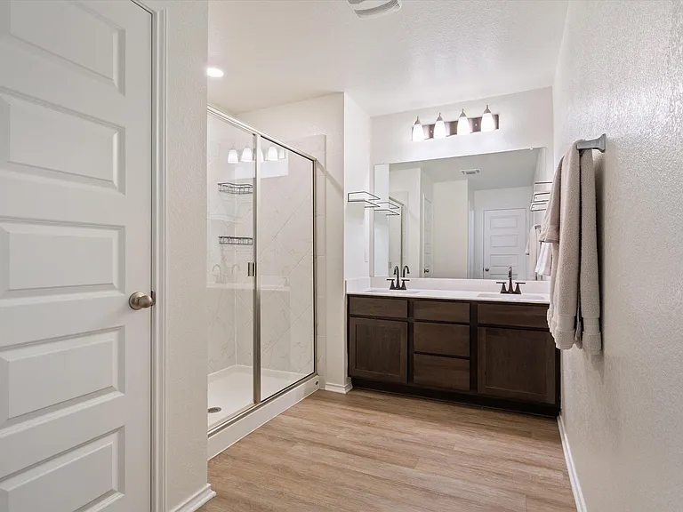 753 Bailey Park Dr — Photo 15