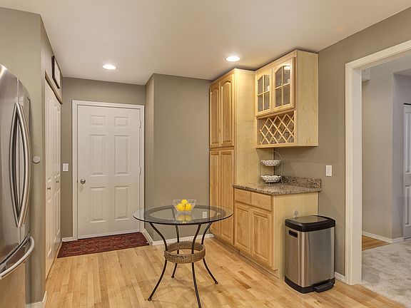 5th image of 22422 43rd Ave S #25-2
