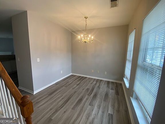 3rd image of 3248 Hidden Cove Cir