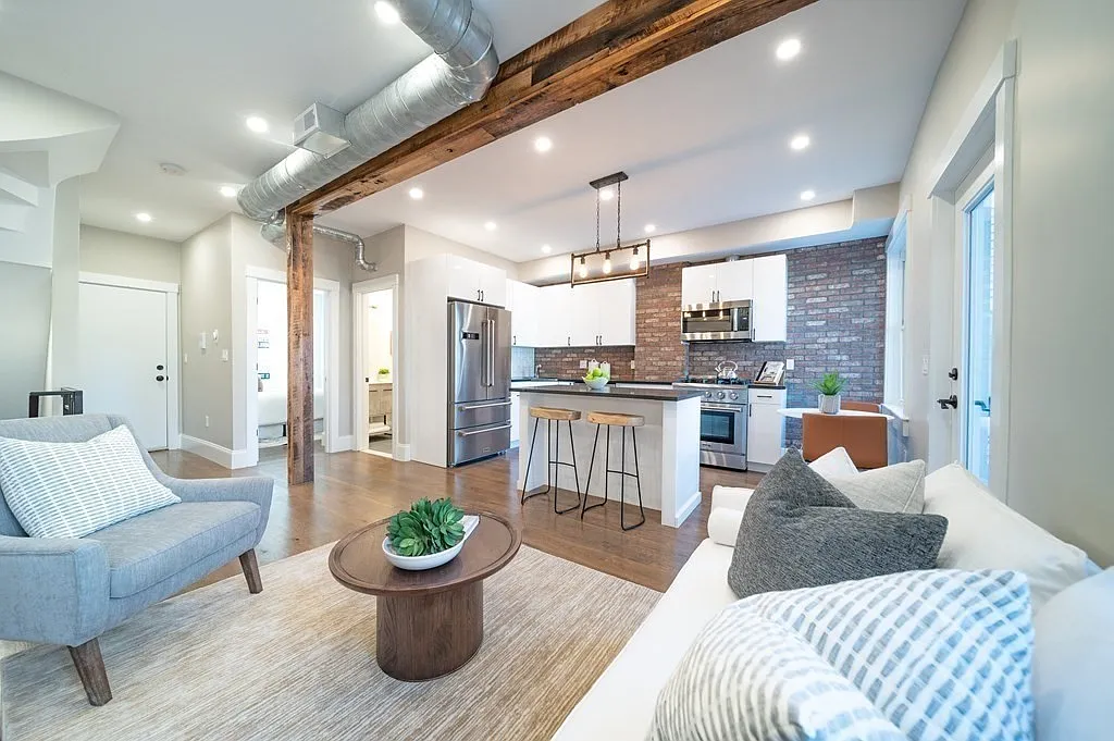 2 bed, 1200 sqft, $3,200 — Photo 1