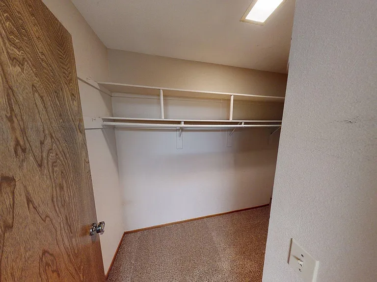 3630 Raincloud Ct — Photo 32