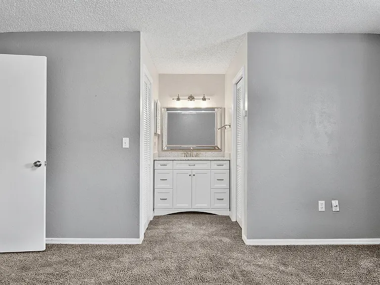 73B Buttonworth Dr — Photo 27