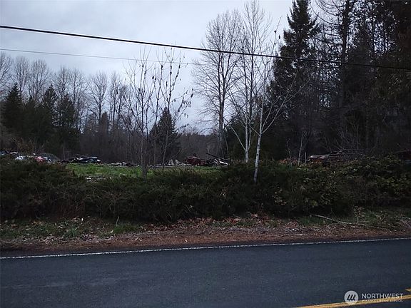 2nd image of 140 Kiona Road
