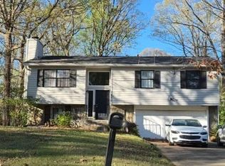 3820 Sugar Creek Dr, Douglasville, GA
