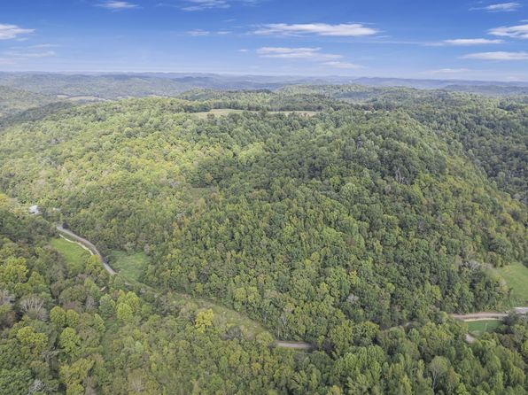 1541 Hogfoot Rd, Liberty, TN 37095