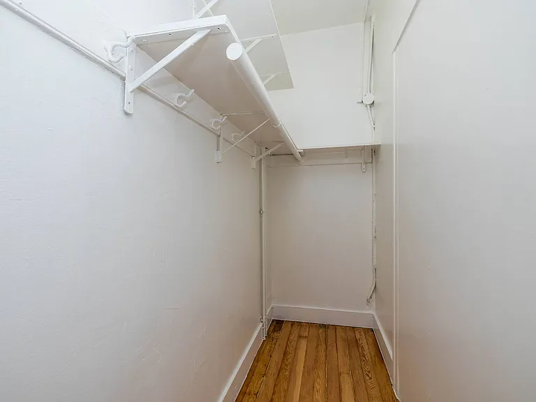 72 Gough — Photo 5