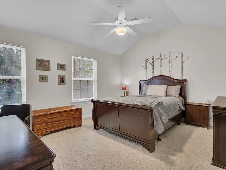 1443 Wellbrooke Ln — Photo 17