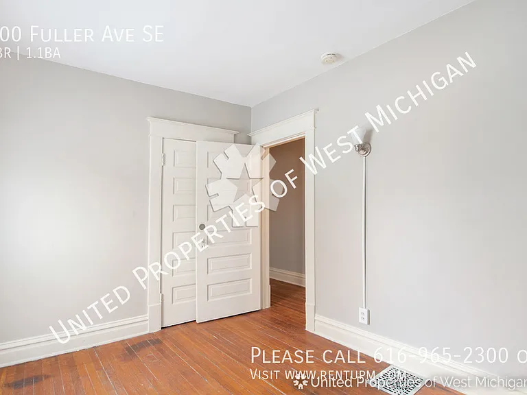100 Fuller Ave SE — Photo 6