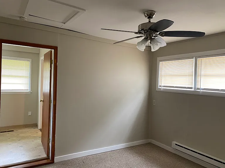 1411 Hartford Rd — Photo 21